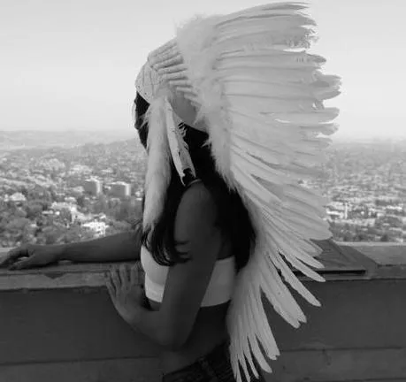 Pure White Indian Headdress - 90cm