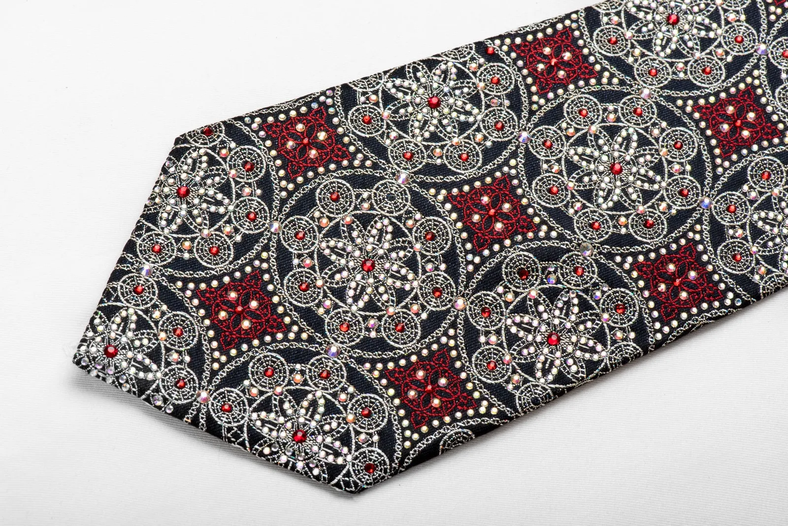 Renoma Men's Crystal Silk Necktie Silver Red Arabesque On Navy With Silver Sparkles
