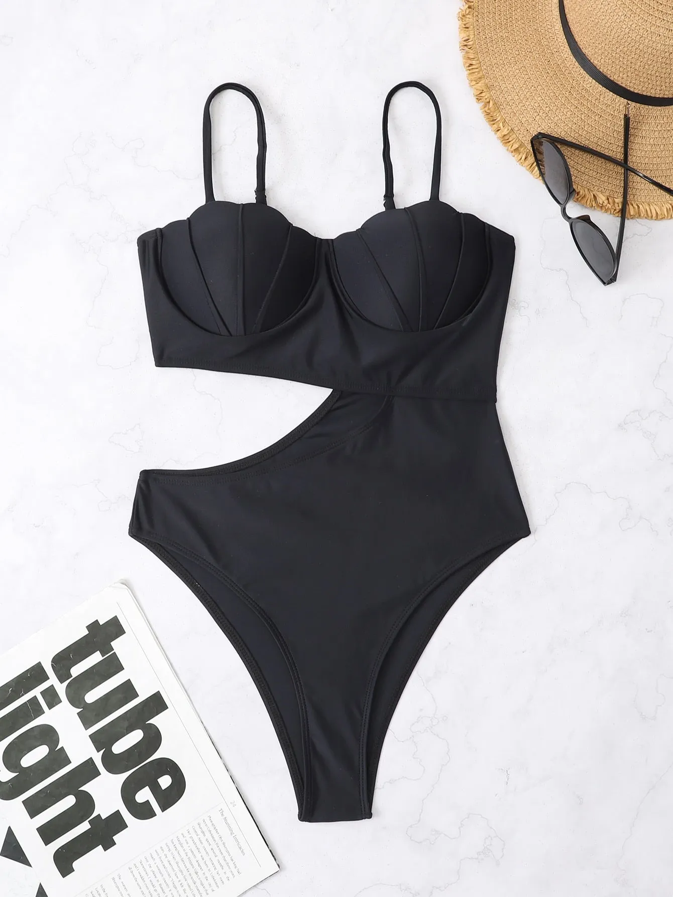Scallop Trim Cut-out Push Up One Piece Swimsuit